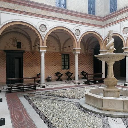 Foresteria Palazzo Guazzoni Zaccaria Кремона Экстерьер фото