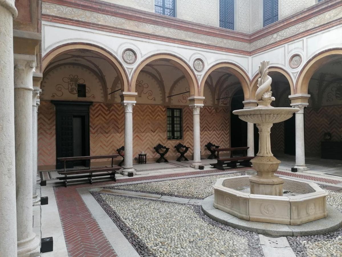 Foresteria Palazzo Guazzoni Zaccaria Кремона Экстерьер фото