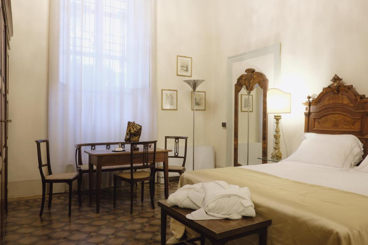 Foresteria Palazzo Guazzoni Zaccaria Кремона Экстерьер фото